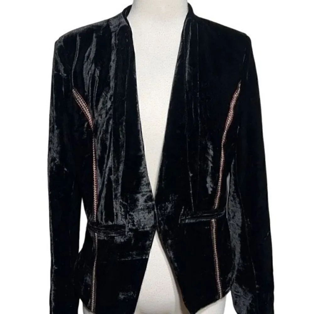 WYLDR NWT Black Crushed Velvet Blazer Jacket size Medium